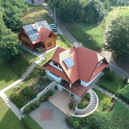 Ferienwohnung Boejti Pince Tormafolde Exterior foto